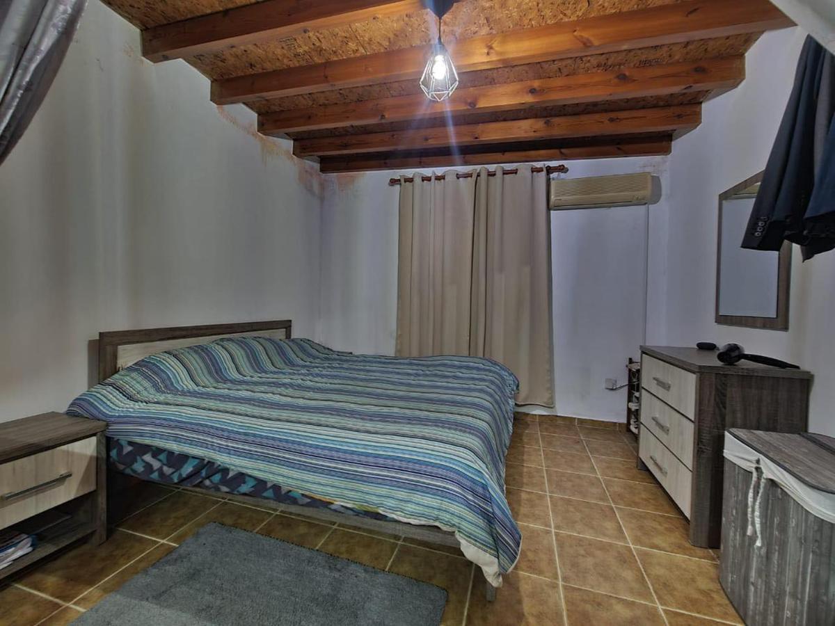 Spacious Studio In Yeroskipou Koloni Екстер'єр фото